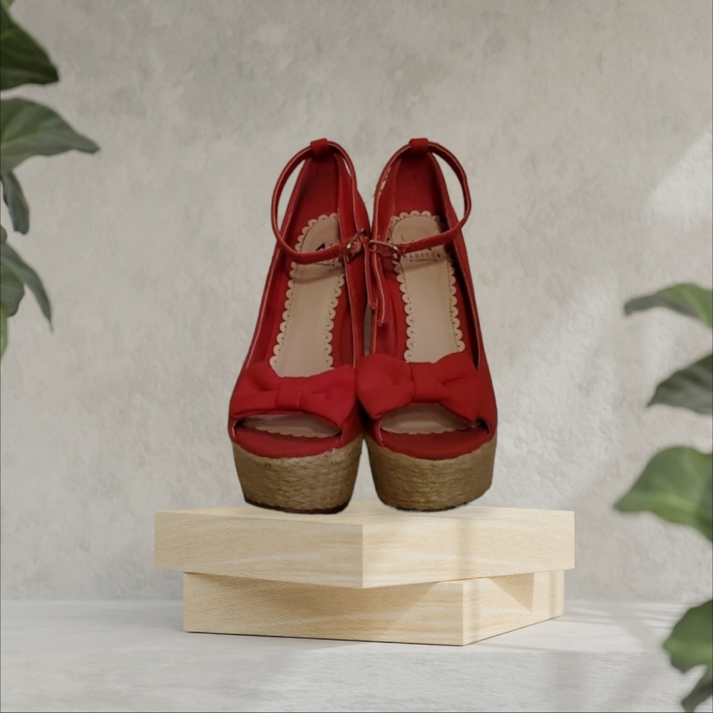Madison for shoedazzle RED canvas wedgesuu.